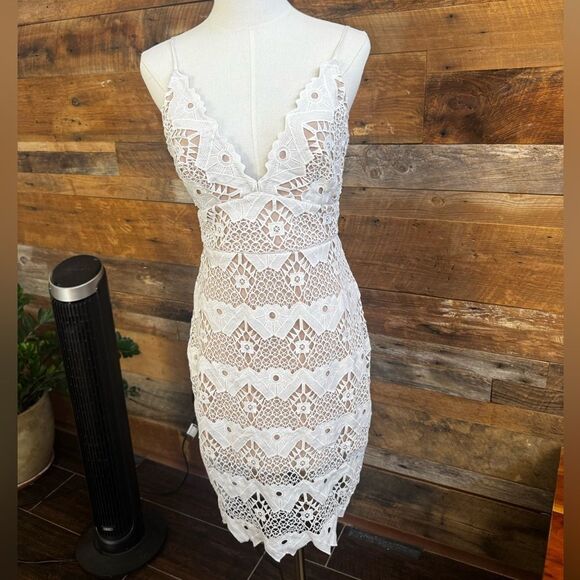 Lulu's White Lace Mini Dress - Picture 5 of 16